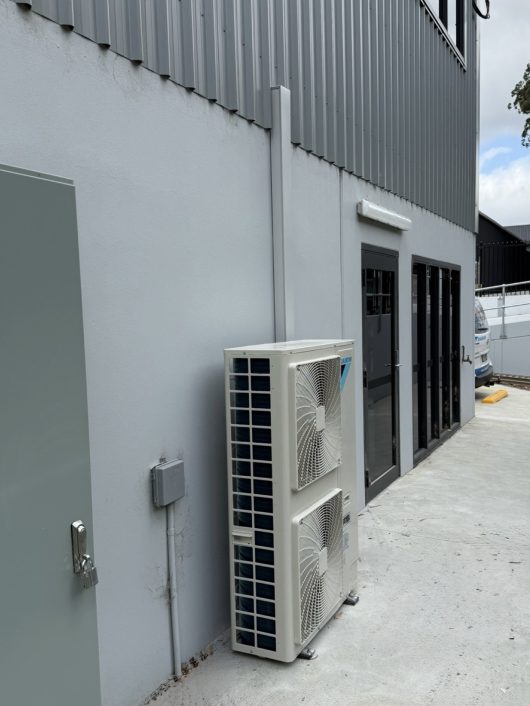 Commercial job at Cardiff   With Airtoch 5 controller and zone sensors Daikin split ducted 18kw inverter with 3 phase power supply unit